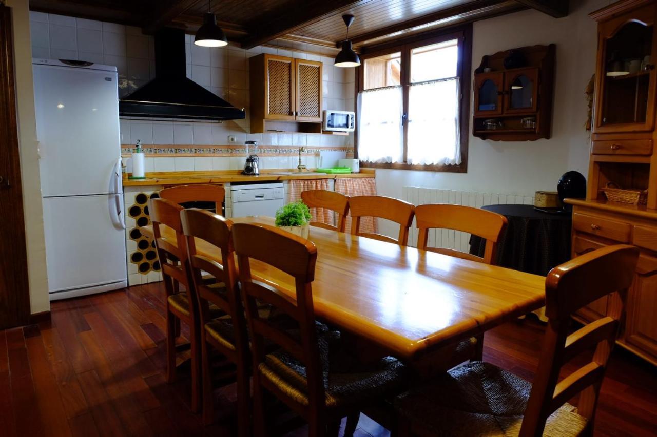 Apartamento Rustico エスクナウ エクステリア 写真